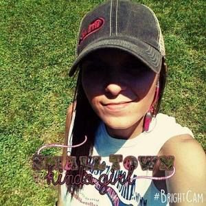 Meet your Posher, Laci j